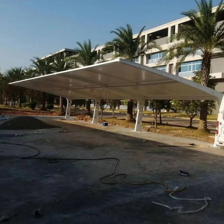 新晃膜结构汽车棚